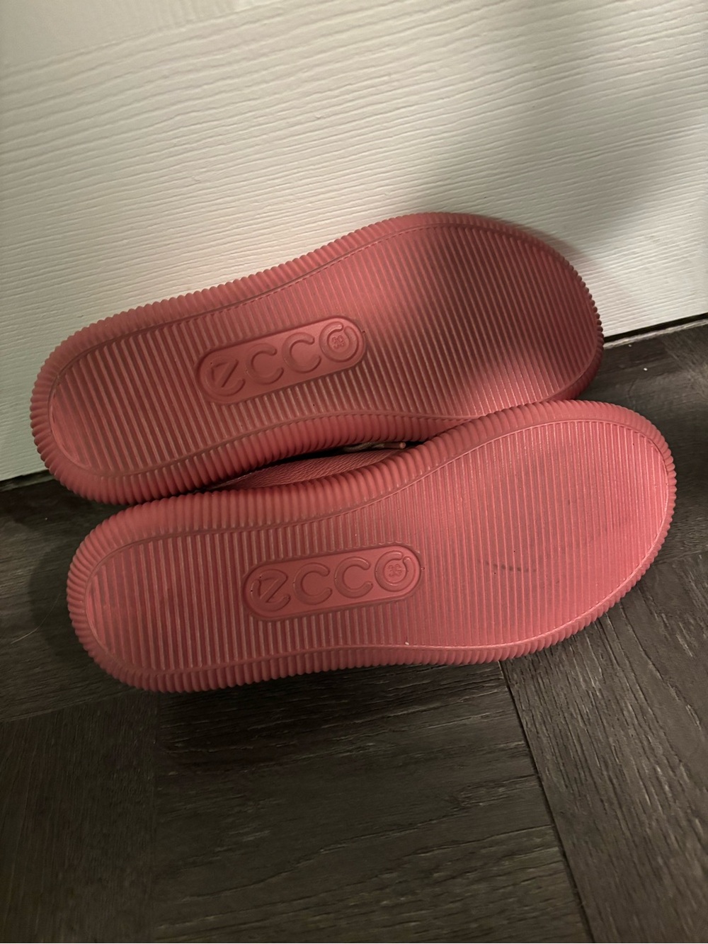 ECCO Soft Zero Sneaker in Pink Size 39/ 8.5 US - Picture 9 of 10